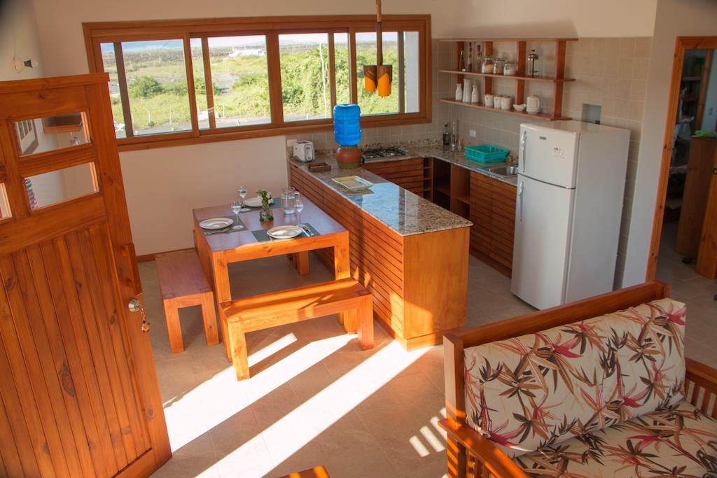 Chez Manany Galapagos Ecolodge بْوُرتو فيلاميل الغرفة الصورة