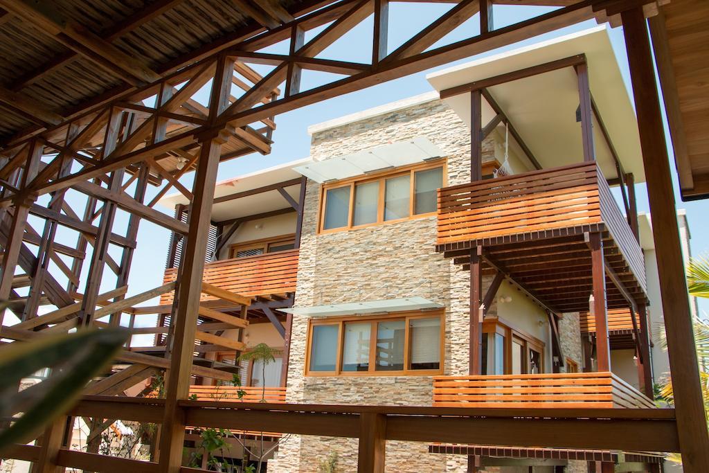 Chez Manany Galapagos Ecolodge بْوُرتو فيلاميل المظهر الخارجي الصورة